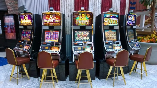 uus 777 Live Casino